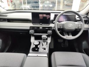 Toyota RAV4 2.5 HEV GX E-Four - Image 6