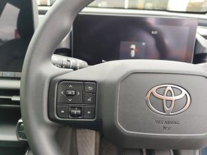 Toyota RAV4 2.5 HEV GX E-Four - Image 9