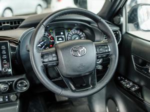 Toyota Hilux 2.8GD-6 double cab Legend 55 - Image 8