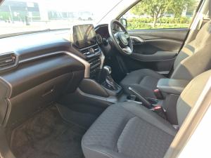 Toyota Urban Cruiser 1.5 XR auto - Image 7
