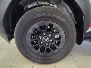 Toyota Hilux 2.8GD-6 double cab Raider 4x4 - Image 19