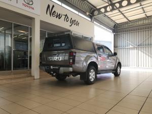 Isuzu KB 250D-Teq double cab LE - Image 2