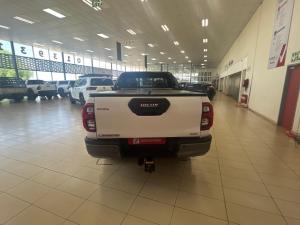 Toyota Hilux 2.8GD-6 Xtra cab 4x4 Legend auto - Image 5