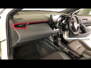 Toyota Corolla Cross 1.8 Hybrid GR-Sport - Image 7