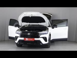 Toyota Corolla Cross 1.8 Hybrid GR-Sport - Image 28