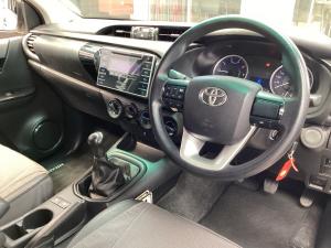 Toyota Hilux 2.4GD-6 4x4 SRX - Image 6