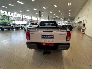 Toyota Hilux 2.4GD-6 single cab flat deck 4x4 - Image 5