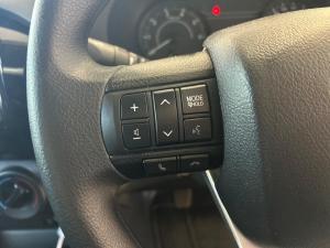 Toyota Hilux 2.4GD-6 single cab flat deck 4x4 - Image 8