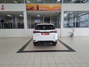 Toyota Fortuner 2.4GD-6 4x4 - Image 5