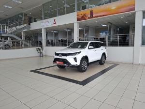 Toyota Fortuner 2.4GD-6 4x4 - Image 13