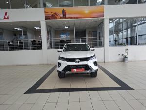 Toyota Fortuner 2.4GD-6 4x4 - Image 4