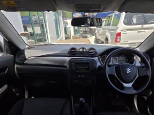 Suzuki Vitara 1.6 GL - Image 6