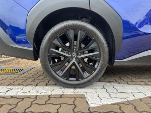 Toyota bZ4X Touring BEV AWD - Image 21