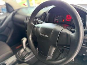 Isuzu D-MAX 250 HO HI-RIDE automatic D/C - Image 15