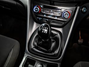 Ford Kuga 1.5TDCi Ambiente - Image 9