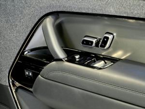 Land Rover Range Rover Sport D350 Dynamic HSE - Image 12