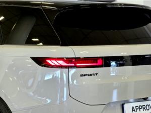 Land Rover Range Rover Sport D350 Dynamic HSE - Image 8