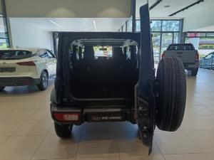 Suzuki Jimny 1.5 GLX AllGrip 5-door manual - Image 5