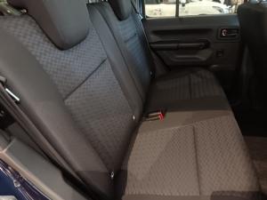 Suzuki Jimny 1.5 GLX AllGrip 5-door manual - Image 7
