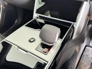 Land Rover Range Rover P530 HSE - Image 5