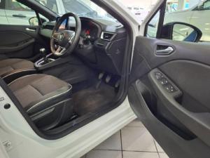 Renault Clio 1.0 Turbo Intens - Image 13
