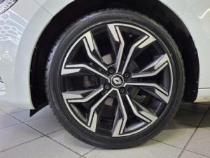 Renault Clio 1.0 Turbo Intens - Image 8