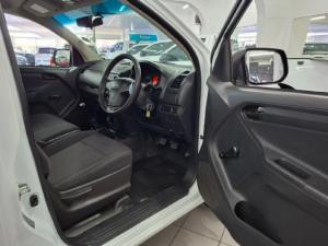 Isuzu D-Max Gen 6 250C single cab - Image 11