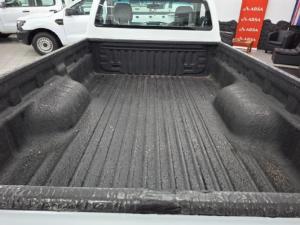 Isuzu D-Max Gen 6 250C single cab - Image 5