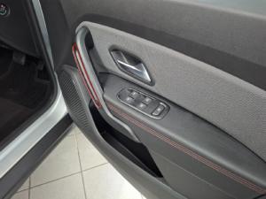 Renault Duster 1.5dCi TechRoad auto - Image 16