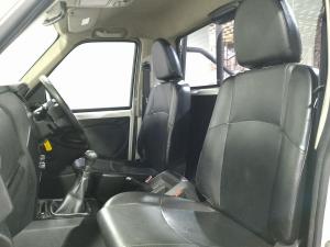 Mahindra Pik Up 2.2CRDe single cab S4 (aircon) - Image 11