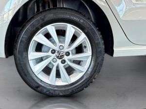 Volkswagen Polo Vivo hatch 1.4 Life - Image 9