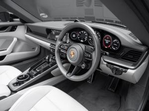 Porsche 911 targa 4S - Image 19