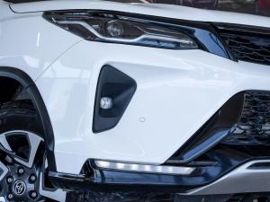 Toyota Fortuner 2.4GD-6 4x4 - Image 3