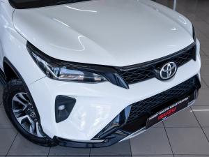 Toyota Fortuner 2.4GD-6 4x4 - Image 4