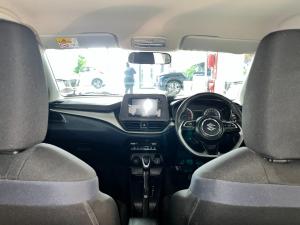Suzuki Baleno 1.5 GL auto - Image 11