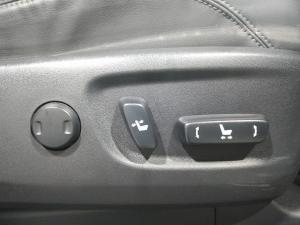 Toyota Land Cruiser Prado 2.8GD VX - Image 27