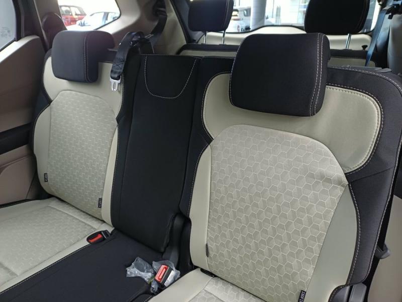 Renault Triber Triber 1.0 Techno