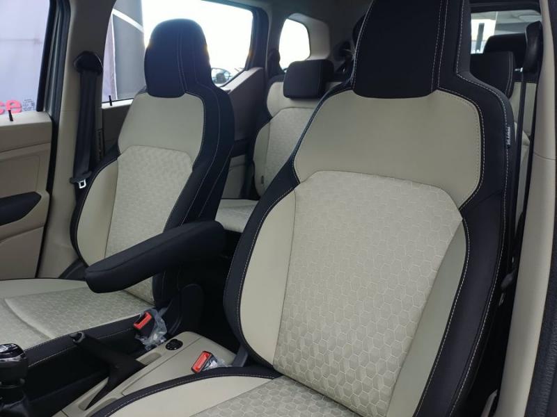 Renault Triber Triber 1.0 Techno