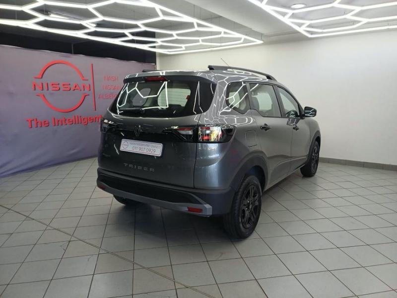 Renault Triber Triber 1.0 Techno