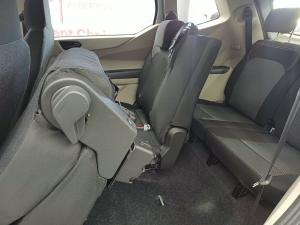 Renault Triber 1.0 Evolution - Image 20