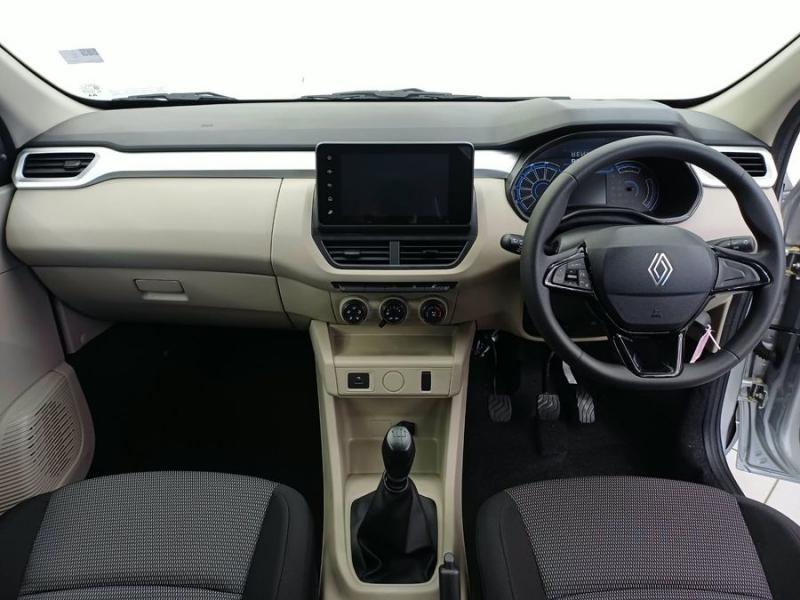 Renault Triber Triber 1.0 Evolution
