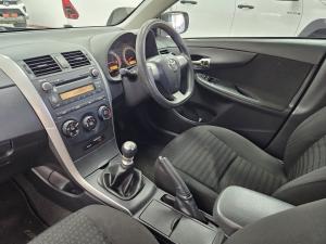 Toyota Corolla 1.3 Professional - Image 7