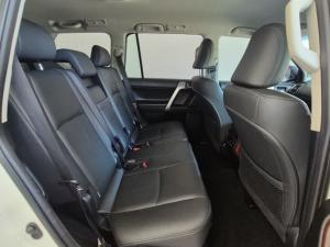 Toyota Land Cruiser Prado 3.0DT VX - Image 14