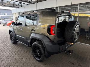 Toyota Land Cruiser FJ 2.7 4x4 VX - Image 18