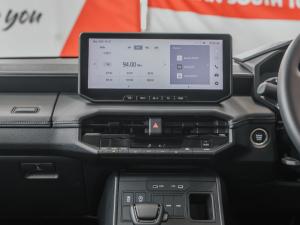 Toyota Hilux 2.8GD-6 double cab Legend - Image 10