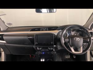 Toyota Hilux 2.8GD-6 double cab 4x4 Raider auto - Image 6