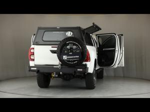 Toyota Hilux 2.8GD-6 double cab 4x4 Raider auto - Image 24