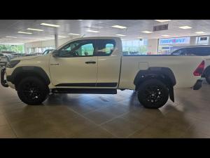 Toyota Hilux 2.8GD-6 Xtra cab 4x4 Legend manual - Image 8