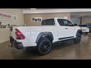 Toyota Hilux 2.8GD-6 Xtra cab 4x4 Legend manual - Image 2