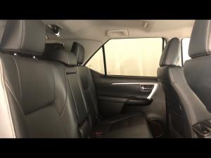 Toyota Fortuner 2.4GD-6 4x4 - Image 12